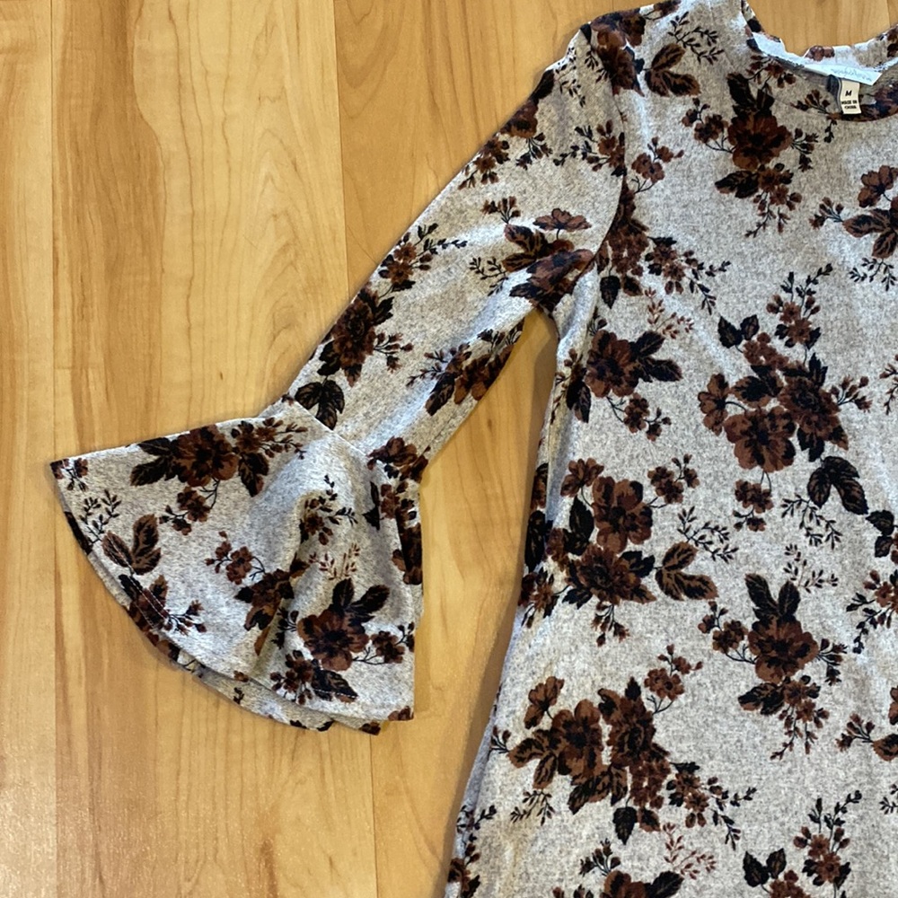 FALL DRESS - Picture 3 of 3